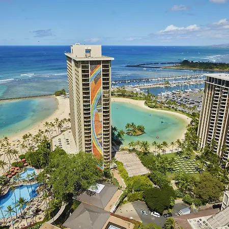 Hilton Hawaiian Village Waikiki Beach Resort Honolulu Exterior photo