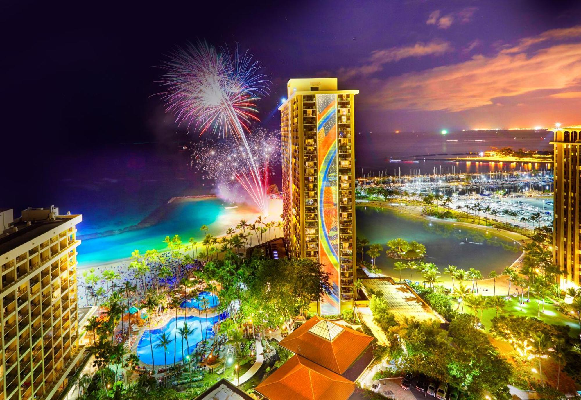 Hilton Hawaiian Village Waikiki Resort 4*